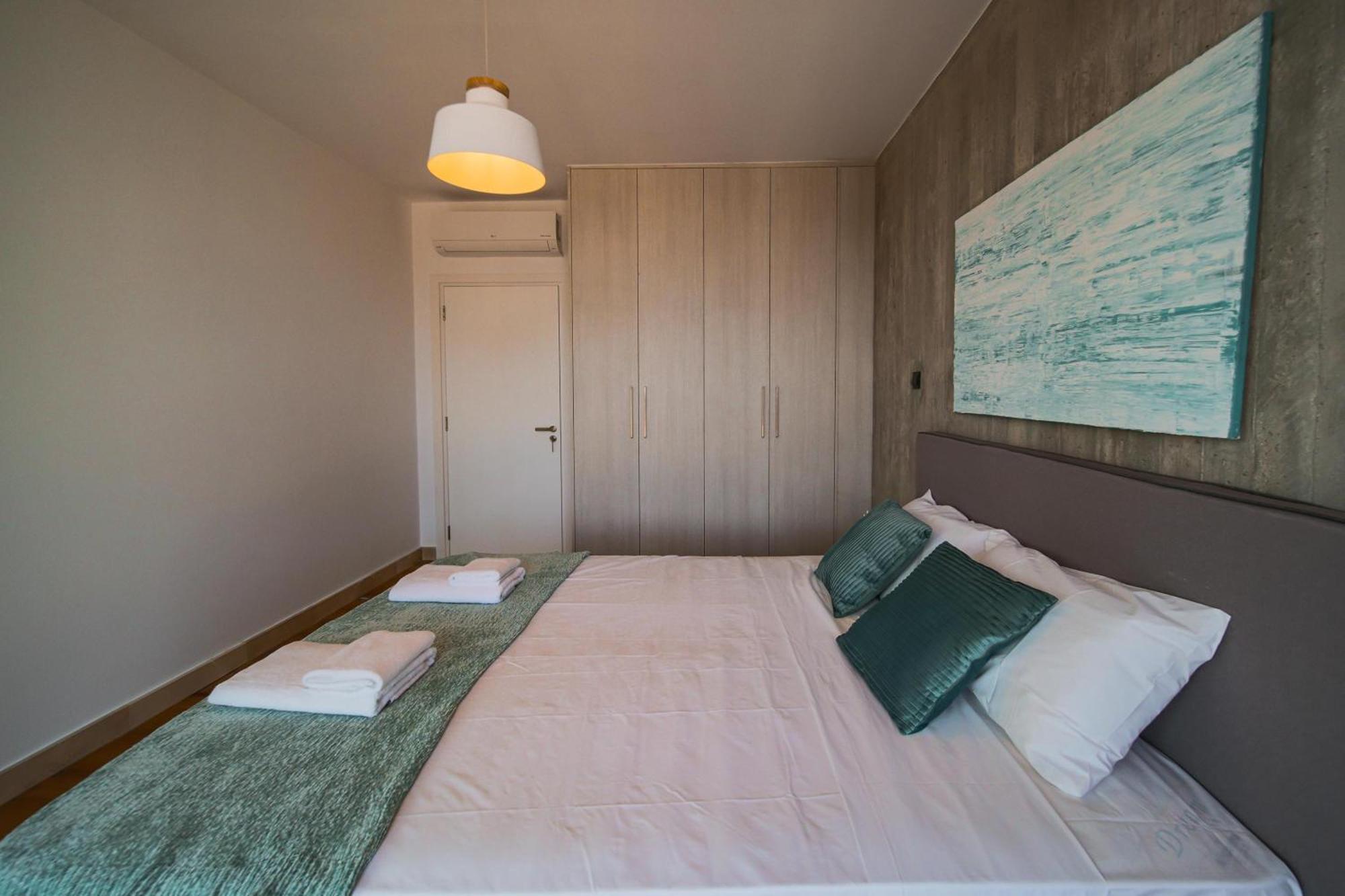Avenue 102 1 Bed Apartment Paphos Exterior foto