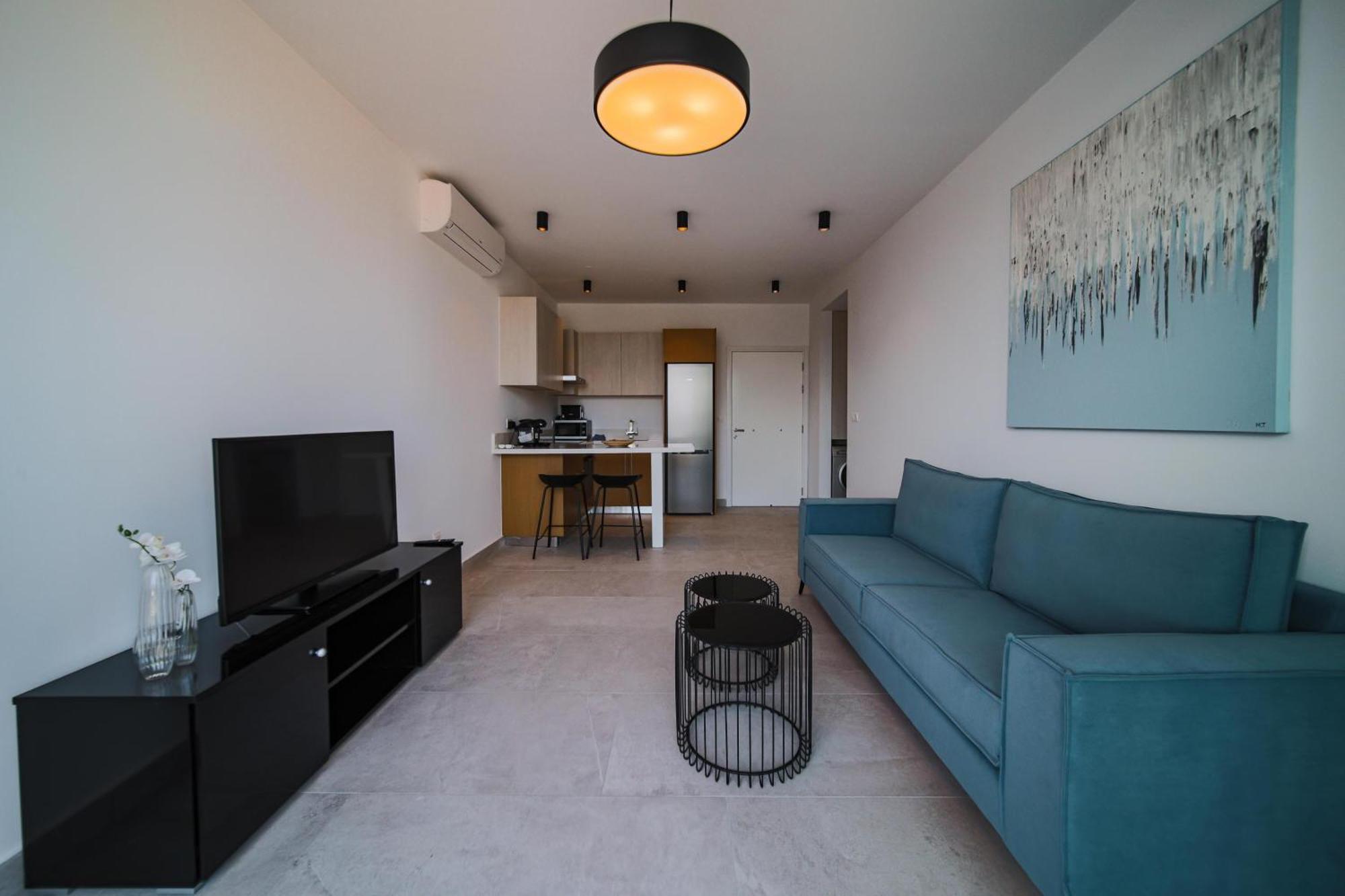 Avenue 102 1 Bed Apartment Paphos Exterior foto