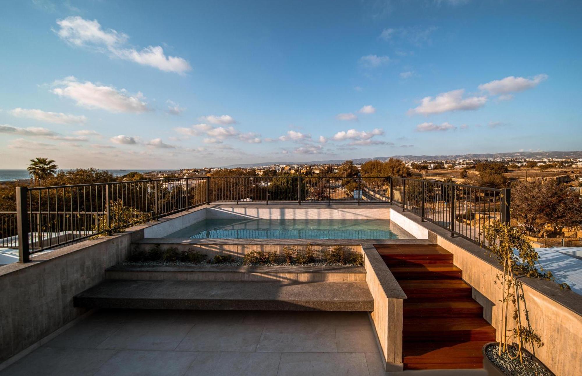 Avenue 102 1 Bed Apartment Paphos Exterior foto
